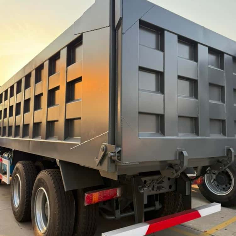 Reman Howo 8x4 380 Tipper Truck 4 Heavy Reman Truck Tipper Howo 380 8x4 for Sale Price