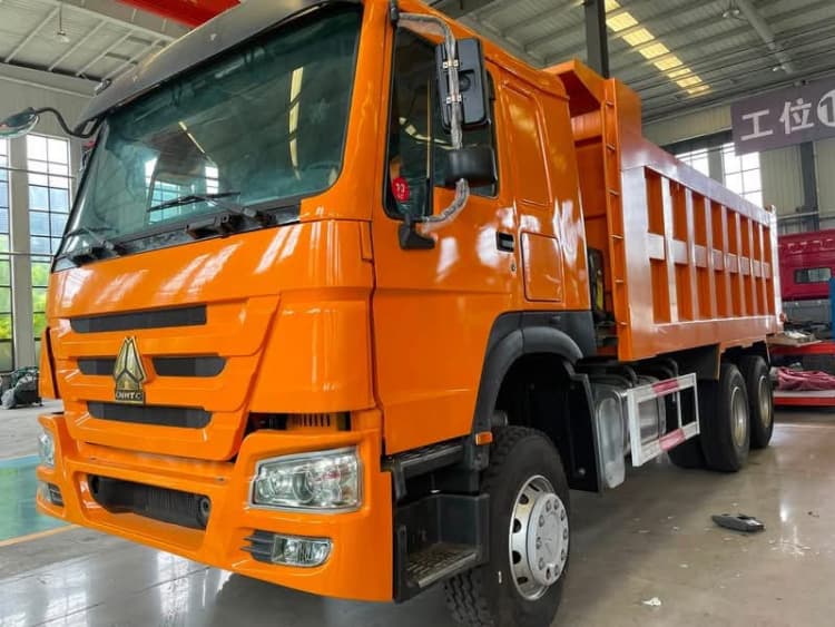 China Customized Reman Dump Trucks Howo 371 10 Wheel 