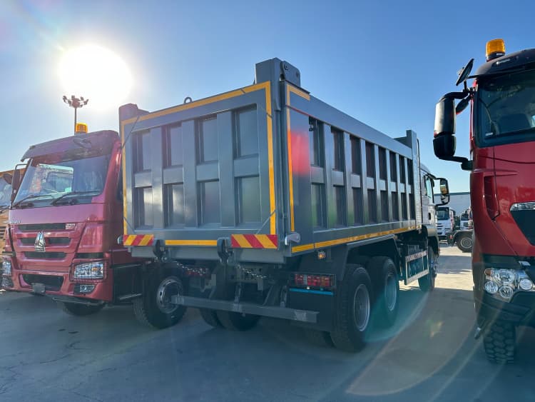 Chinese Reman Truck Howo TX 6x4 Tipper for Sale Manufacturers
