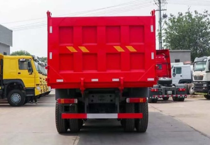 Reman Howo 380 12 Wheeler Tipper Truck 7 China Reman Tipper Truck Sinotruk Howo 380 12 Wheeler for Sale Price