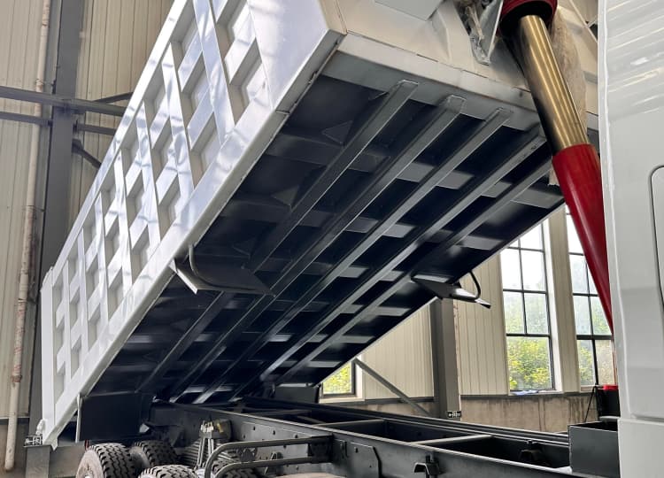 Reman Howo TX 6x4 Tipper Truck 5 Heavy Industrial Reman Trucks Howo TX 6x4 Tipper