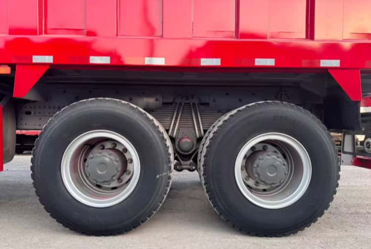 Reman Howo TX 430 Tipper Truck 12 Wheeler 7 Reman Heavy Duty Trucks Howo TX 430 12 Wheeler Tipper for Sale Near Me Price