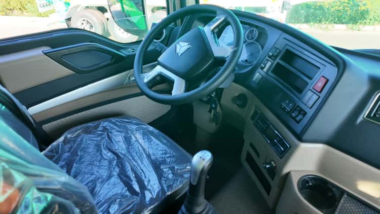 Reman Howo TX 6x4 Tipper Truck 5 Sinotruk Howo TX 6x4 Standard Reman Trucks Tipper for Sale