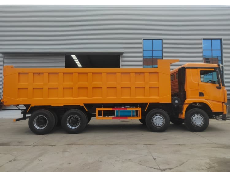 Heavy Reman Tipper Truck SHACMAN X3000 8x4 for Sale