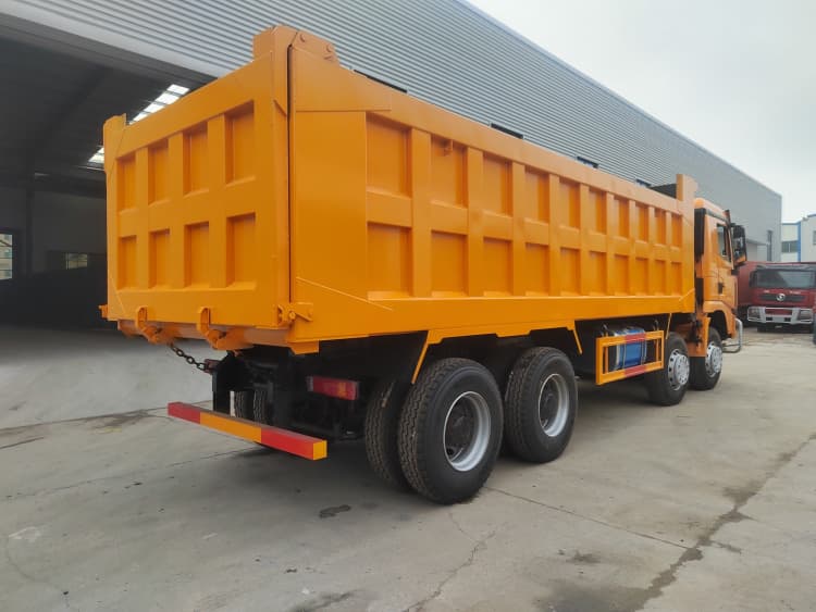 Heavy Reman Tipper Truck SHACMAN X3000 8x4 for Sale