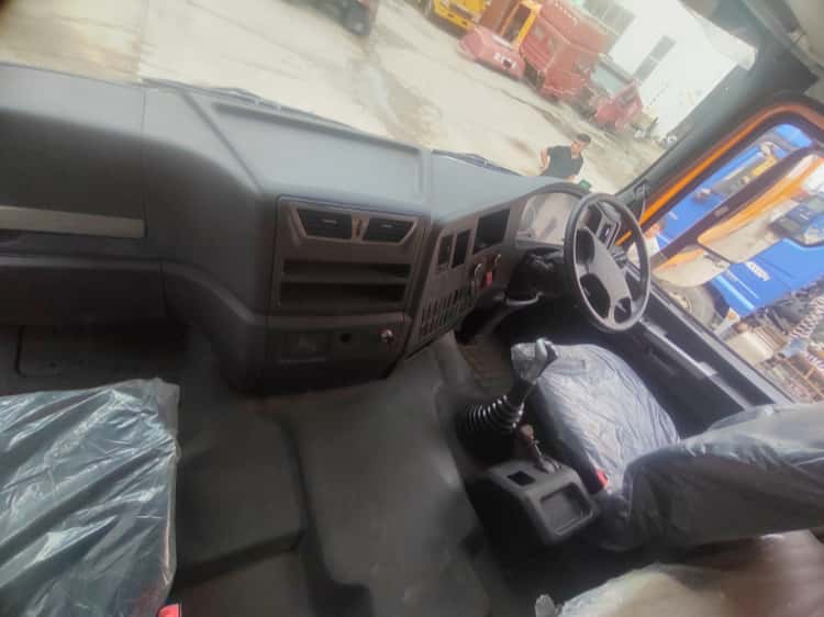 Heavy Reman Tipper Truck SHACMAN X3000 8x4 for Sale