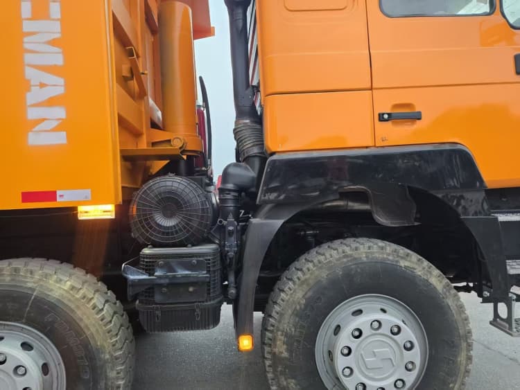 Reman SHACMAN F3000 Dump Truck 8x4 7 China Reman SHACMAN Dump Trucks F3000 8x4 Manufacturer