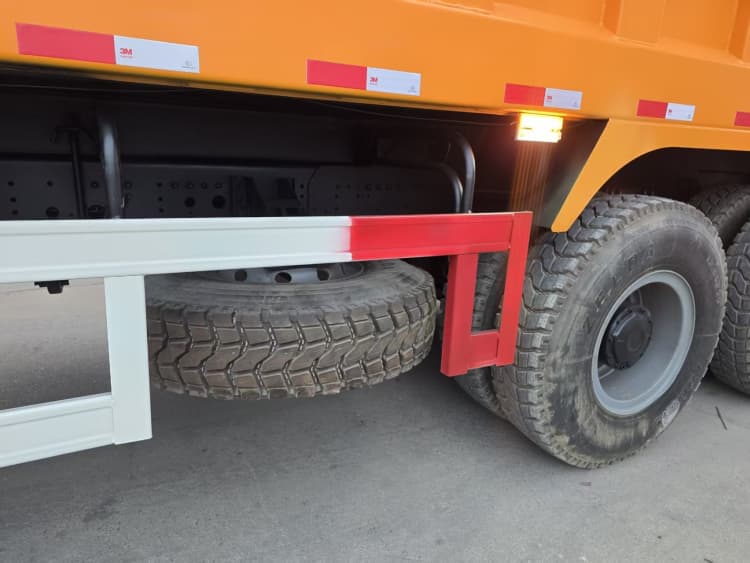 Reman SHACMAN F3000 12 Wheeler Tipper Truck 7 Reman F3000 Tipper Truck SHACMAN 12 Wheeler for Sale Prix