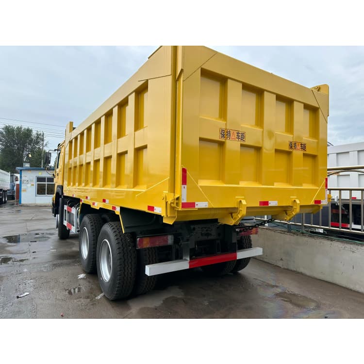 Common Procurement Hazards: Distinguish Genuine Reman from Cosmetic Refurbishment 3 Common Procurement Hazards: Distinguish Genuine Reman from Cosmetic Refurbishment