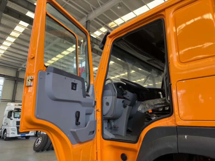 China Customized Reman Dump Trucks Howo 371 10 Wheel 