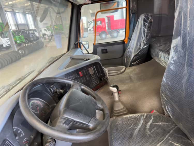 China Customized Reman Dump Trucks Howo 371 10 Wheel 