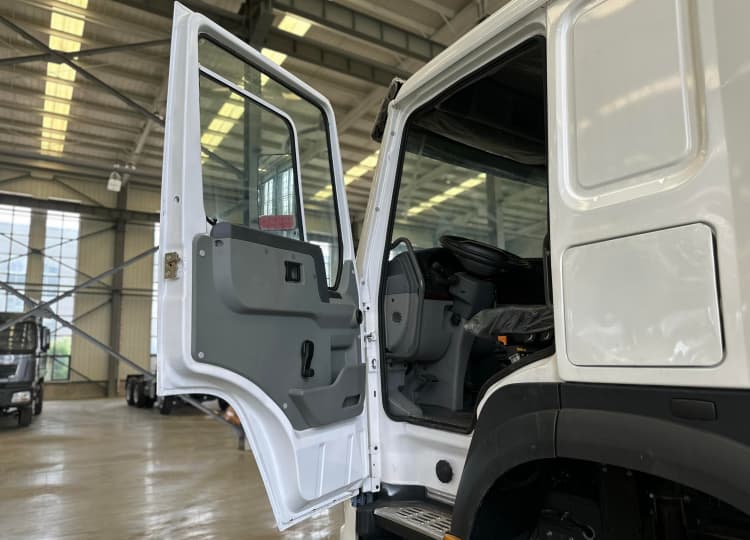 Reman Howo 371 6x4 Tipper Truck U Shape 6 2026 Reman Sinotruk Howo 371 6x4 Tipper Truck