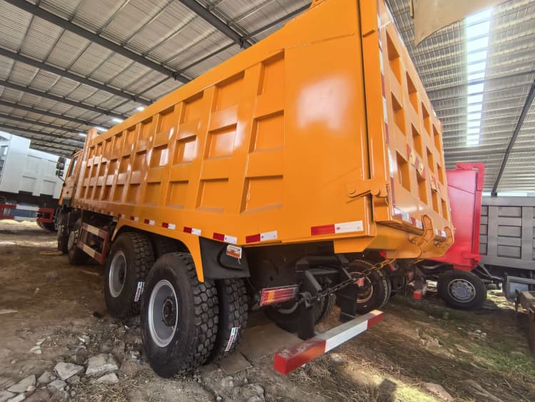 China Reman SHACMAN Dumper Truck F3000 8x4 for Sale Price