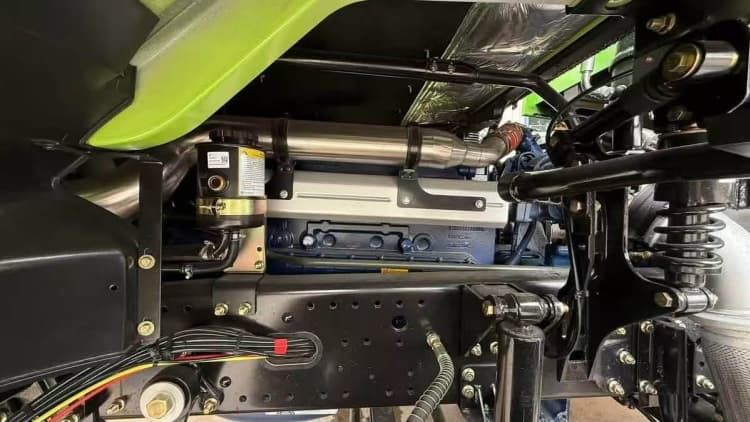 Predictable Residual Value: Why Remanufactured Trucks Stabilize Fleet Budget? 2 Predictable Residual Value: Why Remanufactured Trucks Stabilize Fleet Budget?