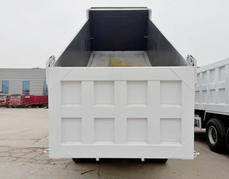 Genuine Remanufacturing: Separating Core Regeneration From Cosmetic Overhauls 3 Genuine Remanufacturing: Separating Core Regeneration From Cosmetic Overhauls