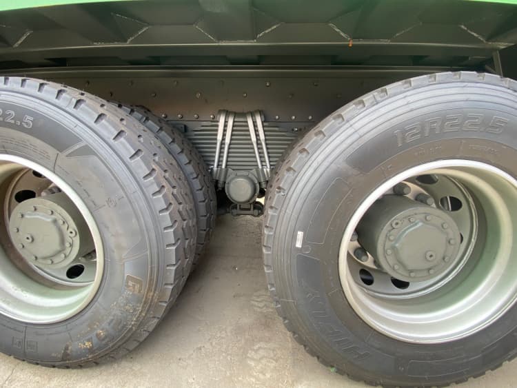 Reman Howo NX 371 Tipper Truck 12 Wheel 5 Sinotruk Howo NX 12 Wheel Heavy Duty Reman Tipper Trucks Remanufacturer
