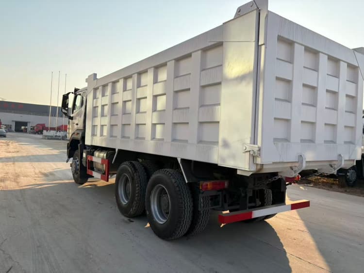 Reman Howo NX 6x4 371 Tipper Truck 4 Certified Reman Howo NX Tipper Truck 6x4