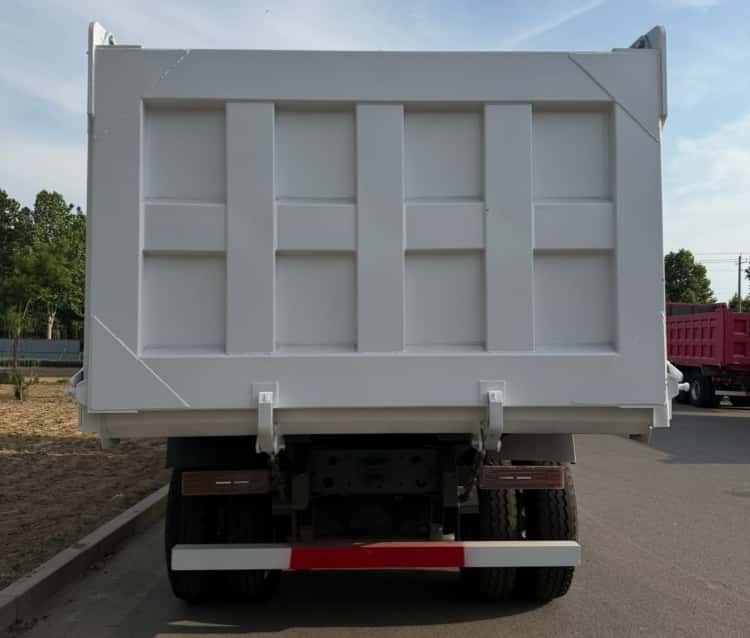 Verified Reman Dump Truck Howo NX 12 Wheeler Tipper 