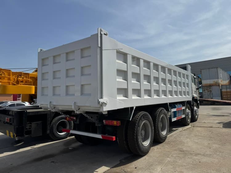 Reman Howo NX 12 Wheeler Dump Truck 7 Genuine Reman Dump Trucks Howo NX 12 Wheeler Remanufacturers