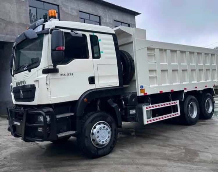 What Operational Stability Looks Like When You Replace Random Used Trucks With Reman Truks?