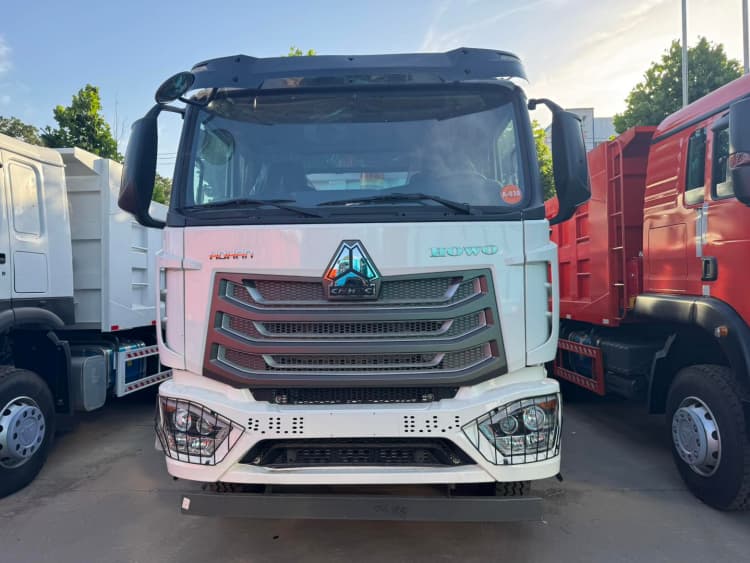 Reman Sinotruk Howo NX 6x4 Tipper Truck 3 Reman Sinotruk Tipper Truck Howo NX 10 Wheel