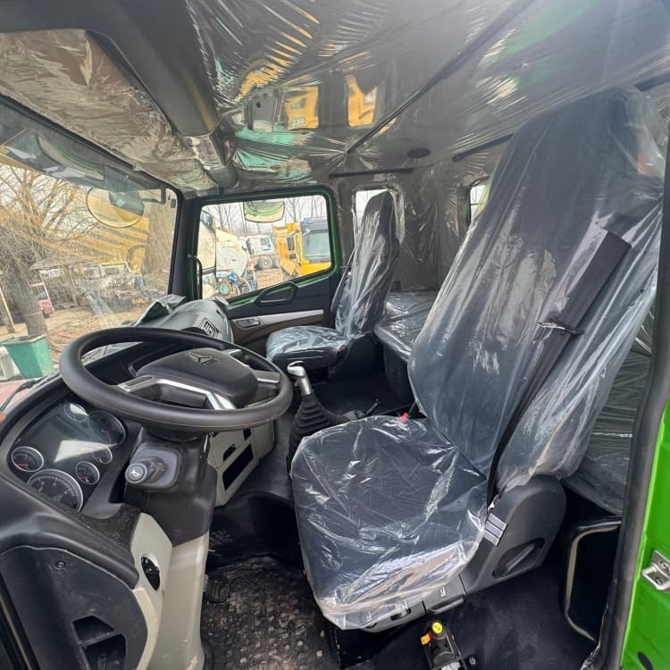 Reman Howo NX 371 Dump Truck 12 Tyre 7 Qualified Reman Dump Trucks Sinotruk Howo NX 12 Tyre