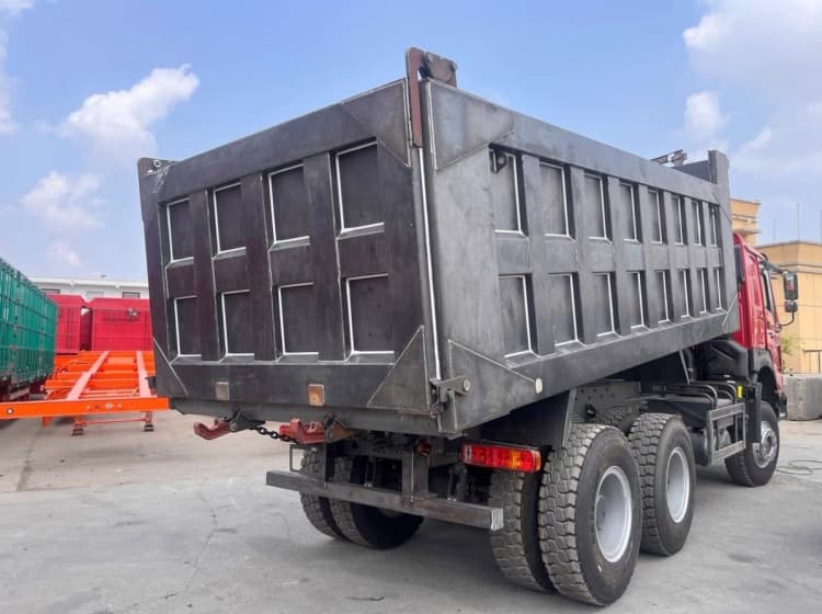 Standard Remanufacturing: How the Service Life of Heavy Vehicles Gets Reset? 2 Standard Remanufacturing: How the Service Life of Heavy Vehicles Gets Reset?